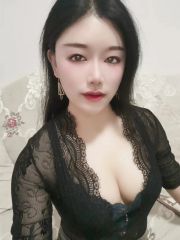 常府街附近美女