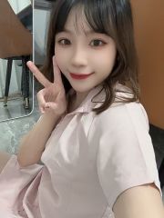 妹妹身材娇小迷人 反差型