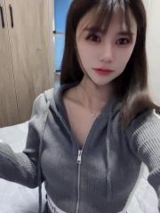 体验女友式嫩妹小妤