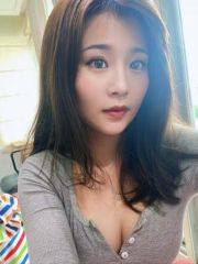 蜀山性感白嫩诱人姐姐