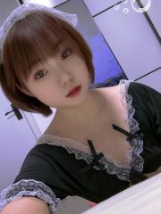 南山白皙多汁嫩女