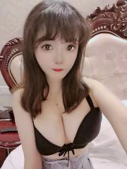 大胸妹子会撩会叫，逼紧会喷水