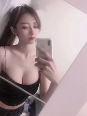 宝安粉嫩白皙大胸妹