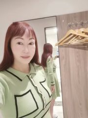 阴毛茂密的熟女