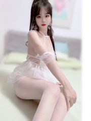 肤白貌美大奶骚逼