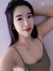 肤白貌美少妇贼骚活好