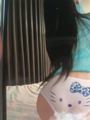 兼职粉嫩长腿美女