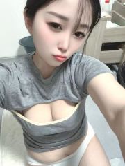 白嫩多汁骚少妇