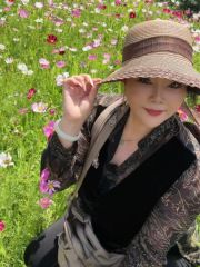 服务超好 巨奶 有魅力的女人