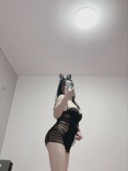 黑丝翘臀暖昕可舌