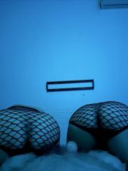 丝袜少妇中项服务