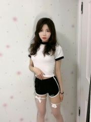 顺德蜜桃臀奶珠气质佳