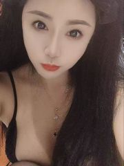 00后辣妹兼职三点粉嫩多汁够浪