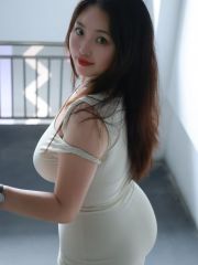 胸大屁股大姐姐