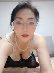 主打角色扮演的姐姐