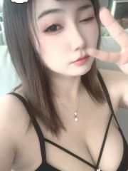 敏感体质粉嫩妹子