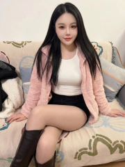 性感翘臀小妹妹可玩玩具