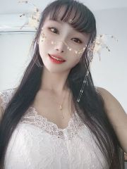 金水清纯甜美白嫩妹