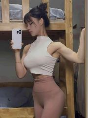 身材苗条颜值妹妹