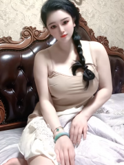 身材火辣性感女孩