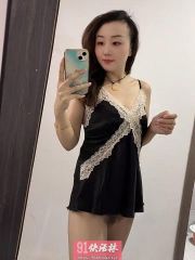 性感美女小爱