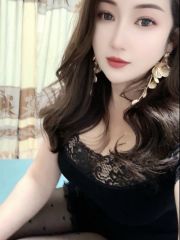 性感爆乳小骚货多汁会喷水