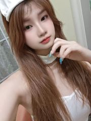 建邺小知肤白貌美大长腿